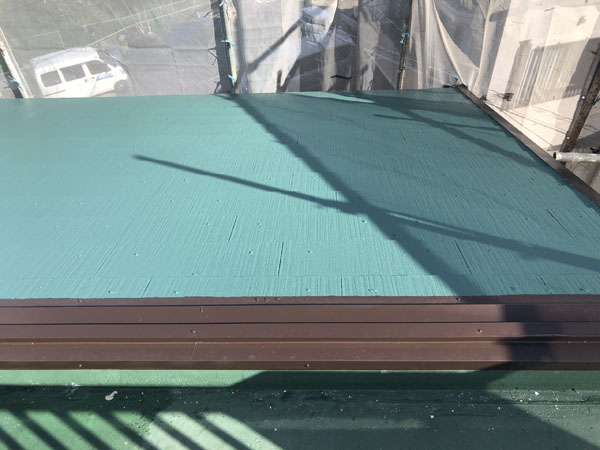 沖縄県那覇市Ｋ邸のコロニアル屋根塗装後