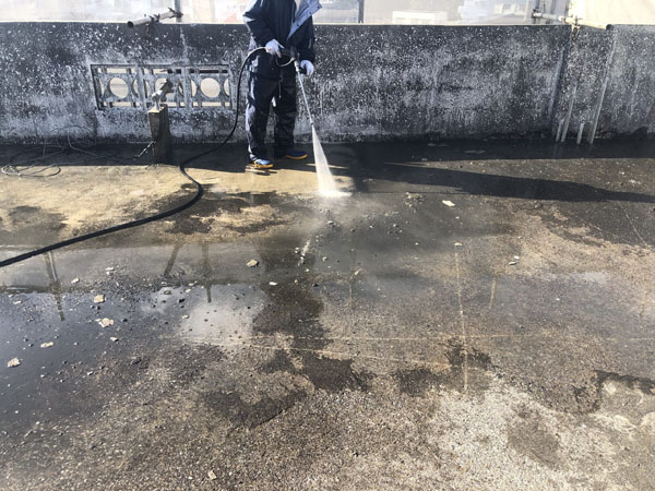 沖縄県浦添市Ｇアパート様の高圧水洗浄工事