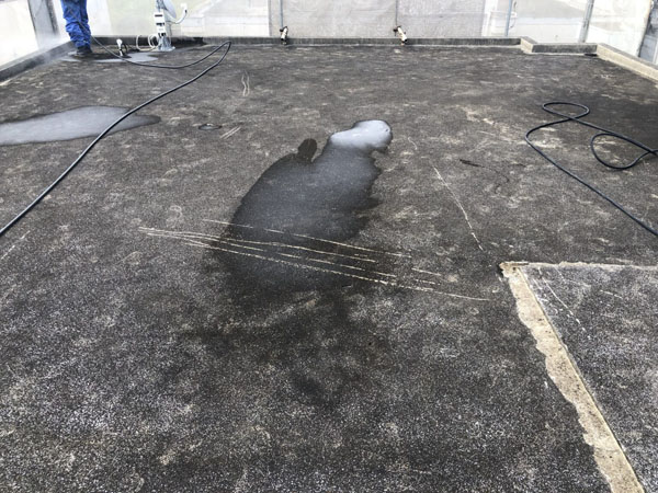 沖縄県豊見城市Ｎ邸の屋上遮熱防水施工前