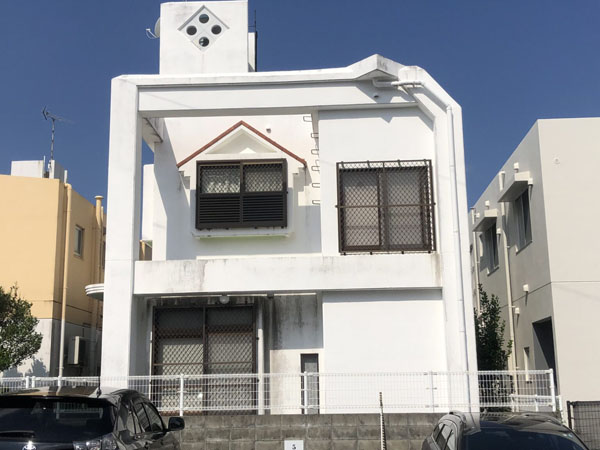 外壁塗装前の沖縄県浦添市Ｕ邸