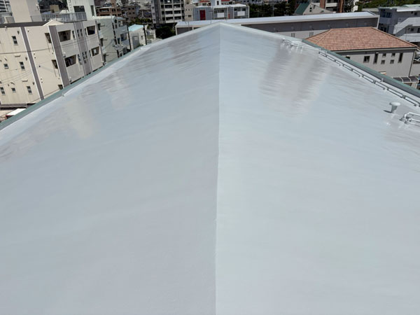 沖縄県那覇市Eアパート様の屋上遮熱防水工事後