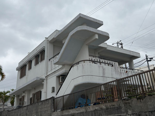 外壁塗装前の沖縄県那覇市K邸