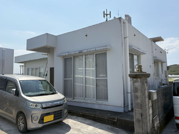 外壁塗装前の沖縄県八重瀬町Ｔ邸