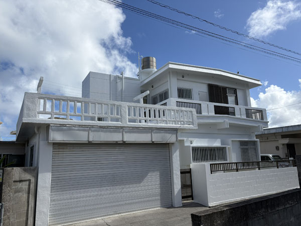 外壁塗装後の沖縄県西原町Ｈ邸