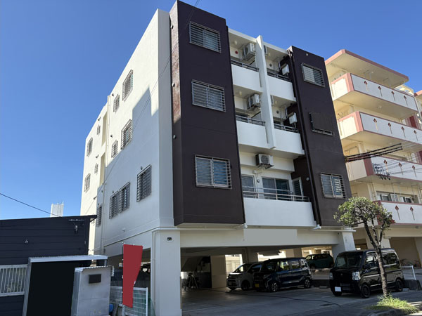 外壁塗装後の沖縄県那覇市小禄Ｏアパート様