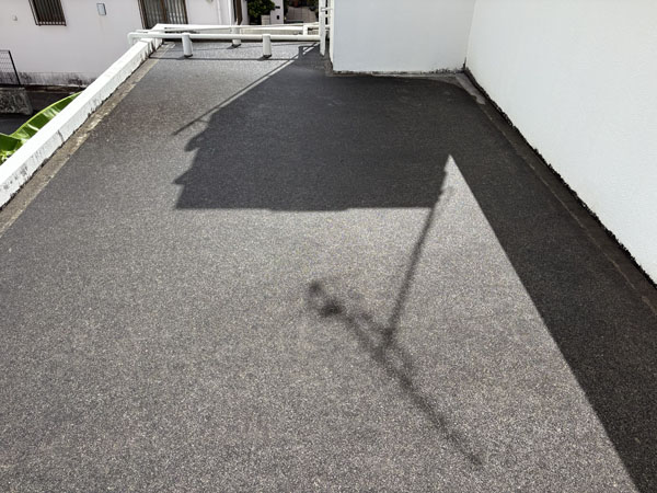 沖縄県那覇市Ｏ様の屋上遮熱防水工事前