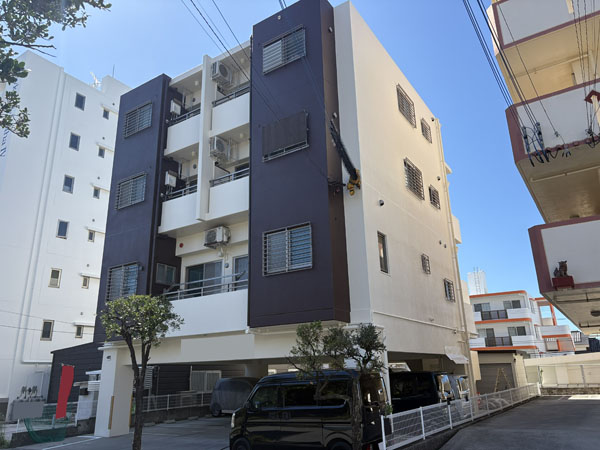 外壁塗装後の沖縄県那覇市小禄Ｏアパート様