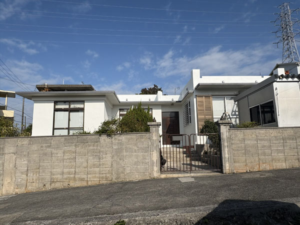 外壁塗装後の南風原町Ｍ様邸