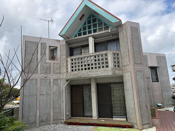 外壁塗装後の那覇市Ｔ様邸