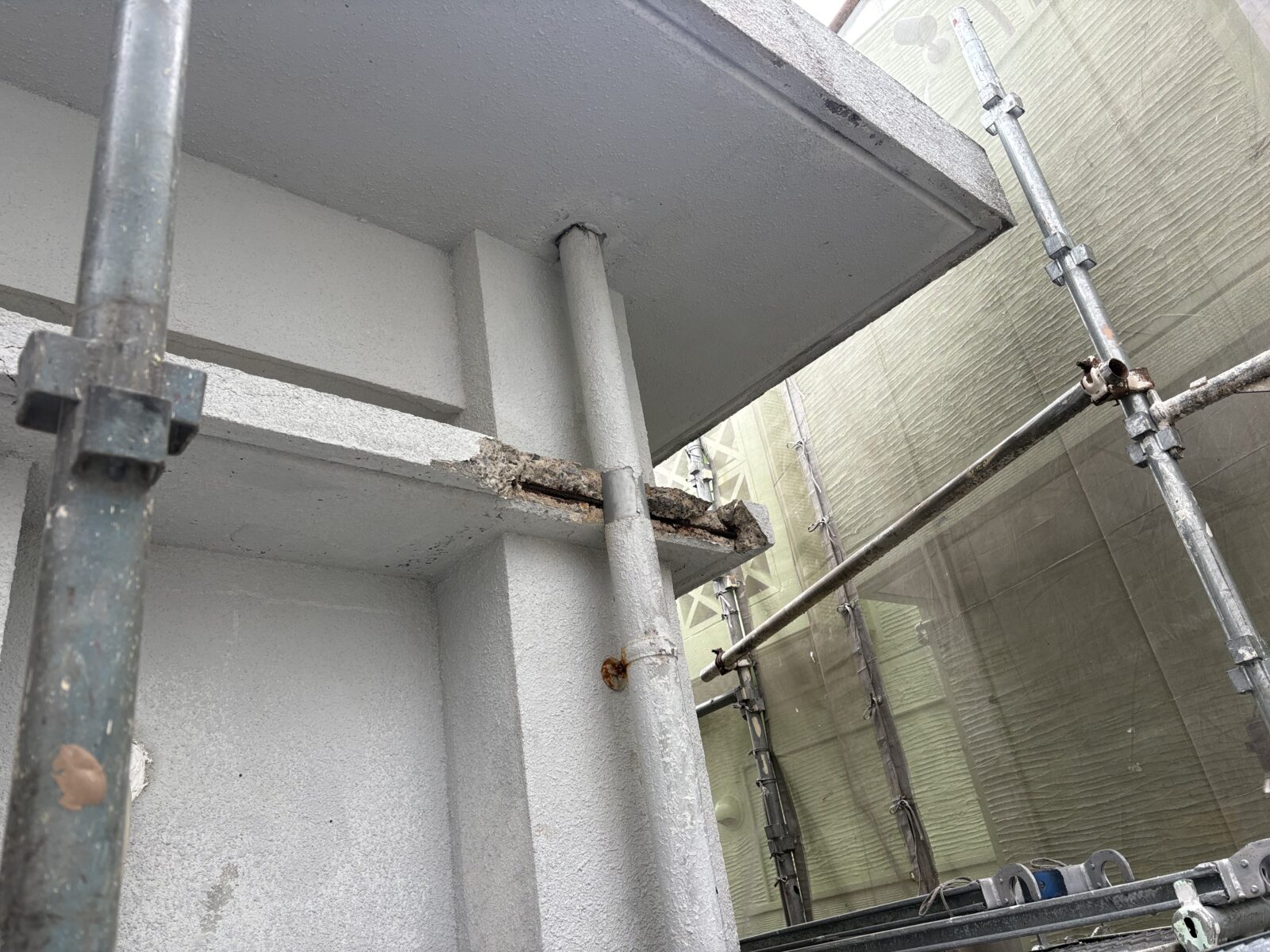 沖縄県那覇市Ｈ様邸のコンクリート爆裂