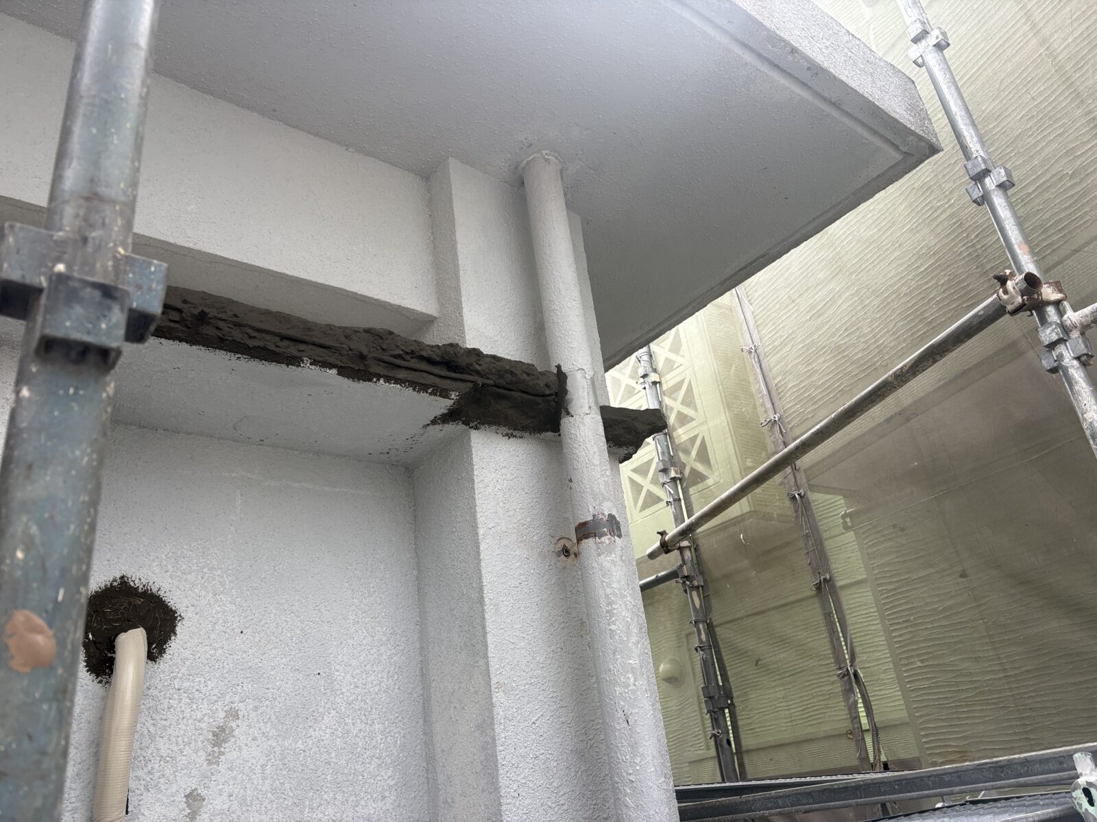 沖縄県那覇市Ｈ様邸のコンクリート強化材塗布