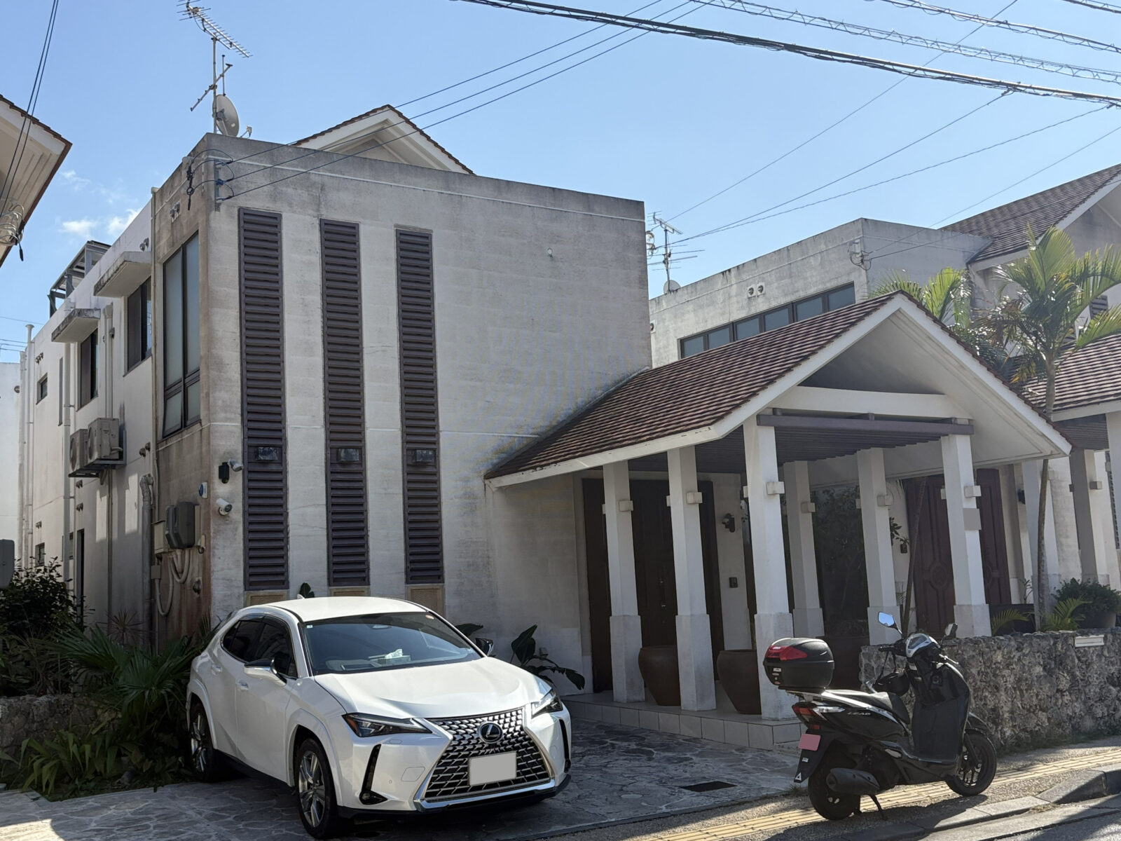 外壁塗装前の那覇市Ｈ様邸