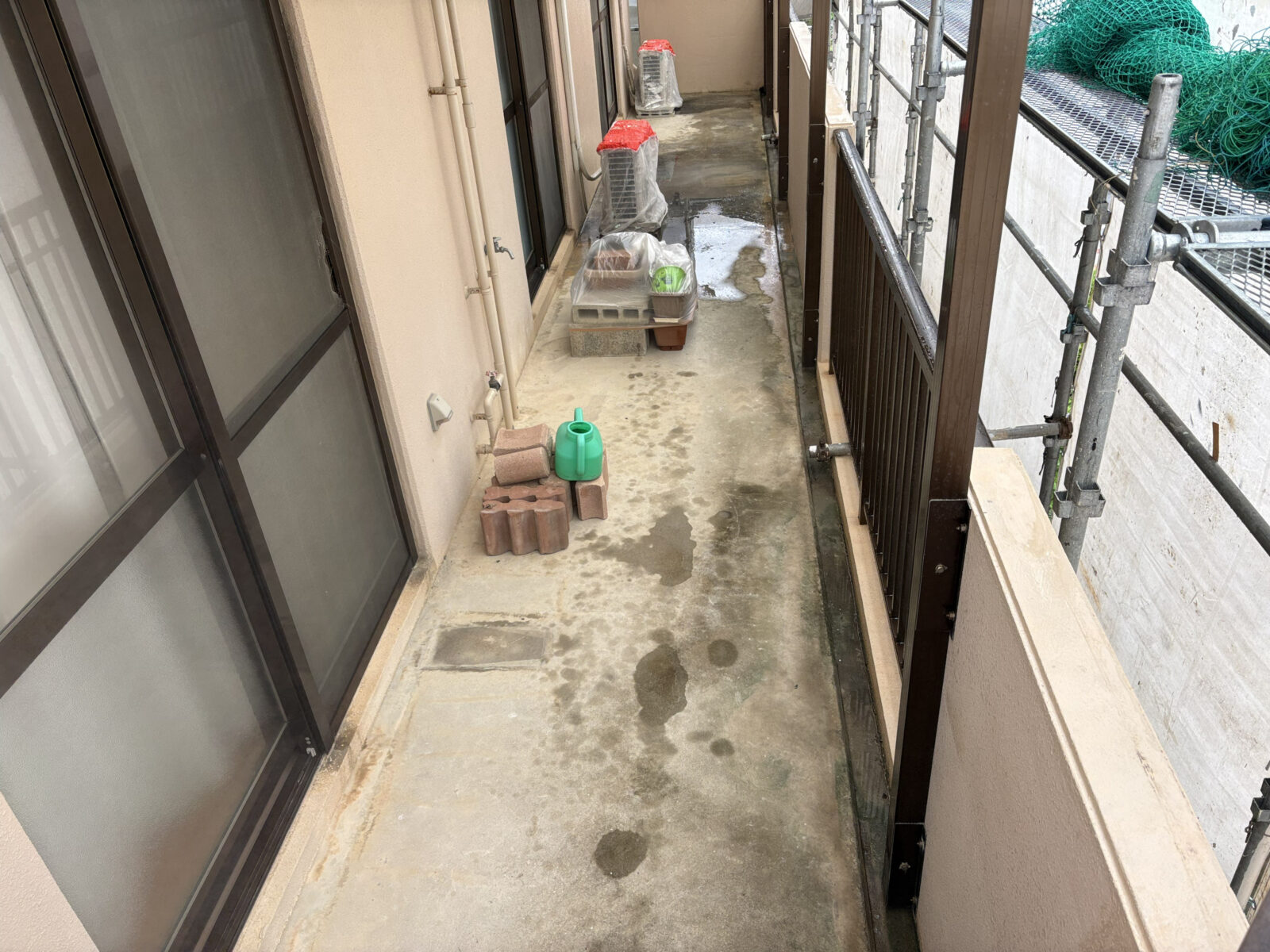 那覇市A様邸のベランダ遮熱防水工事前
