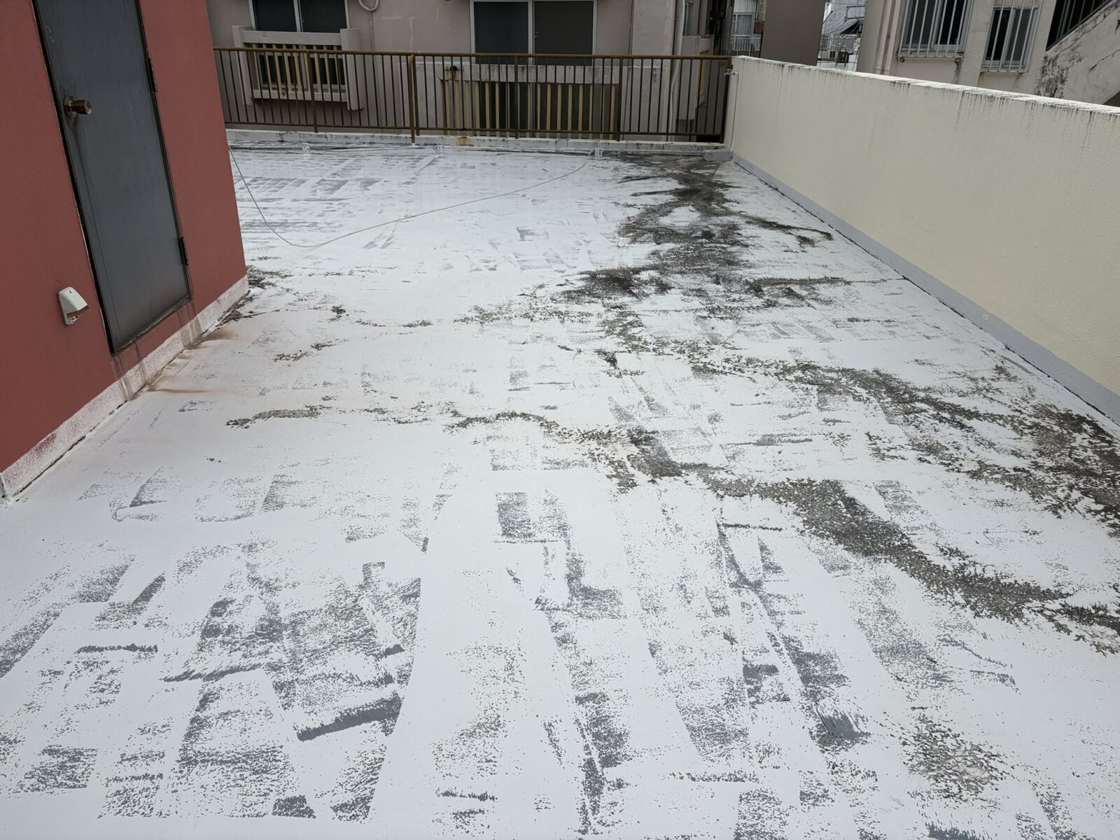 那覇市Ｙ様邸の屋上遮熱防水工事前