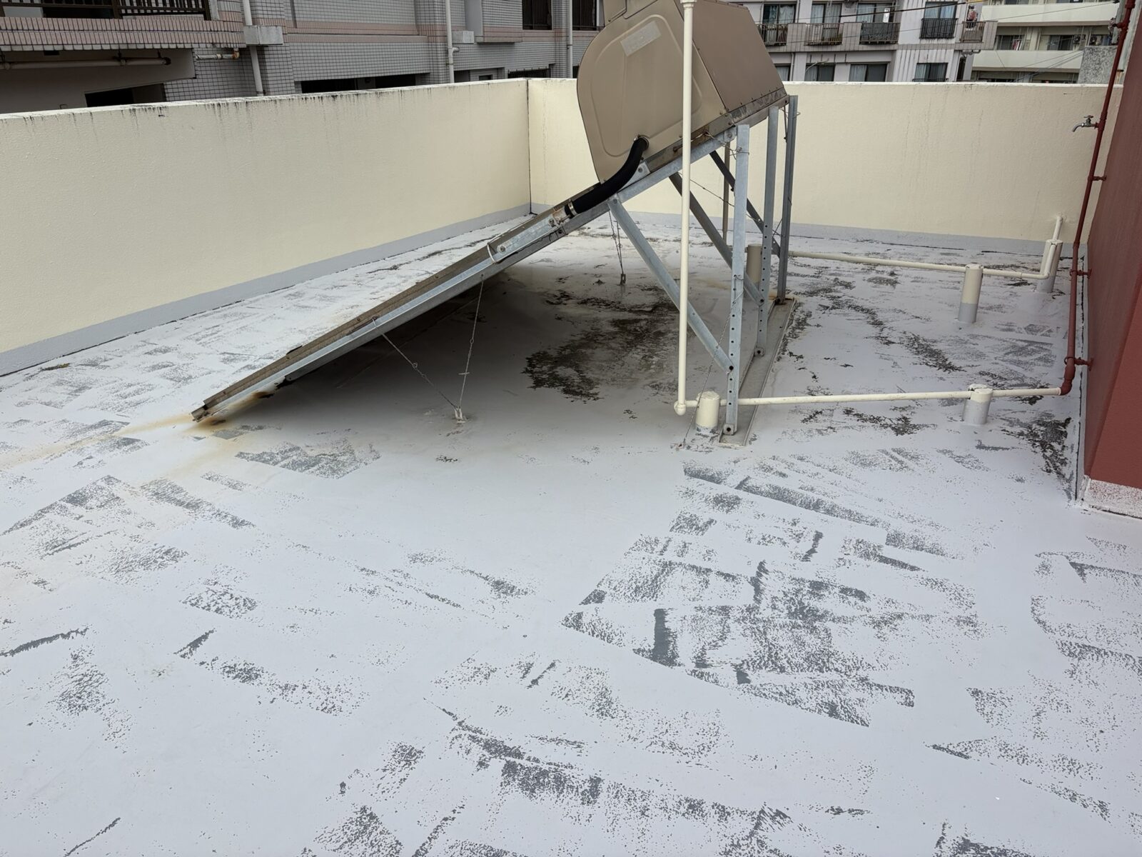 那覇市Ｙ様邸の屋上遮熱防水工事前