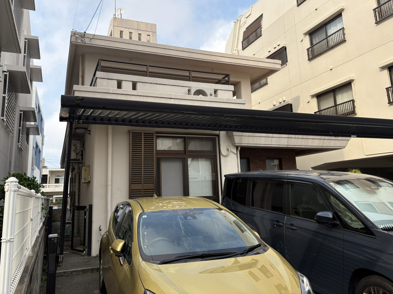 外壁塗装前の沖縄県那覇市S様邸