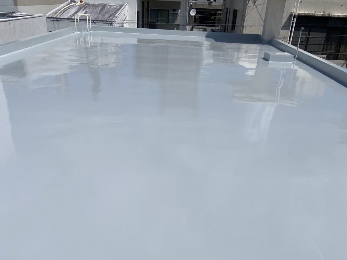 那覇市O様邸の屋上遮熱防水工事後